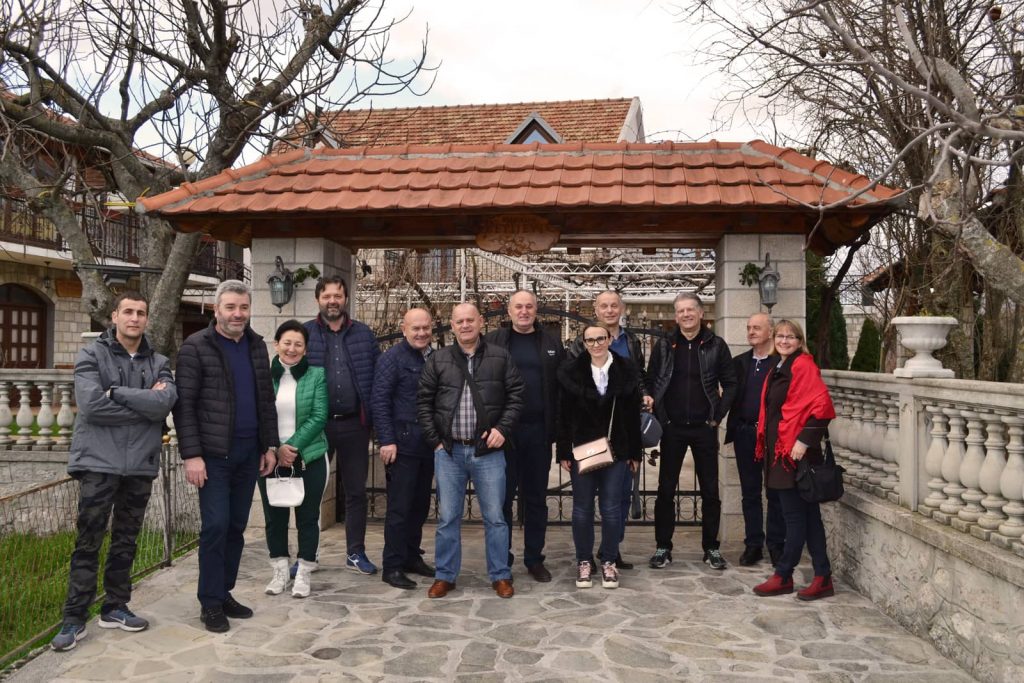 saradnici